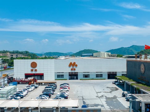 石英石板材生產(chǎn)商：廣東省寶云石業(yè)有限公司