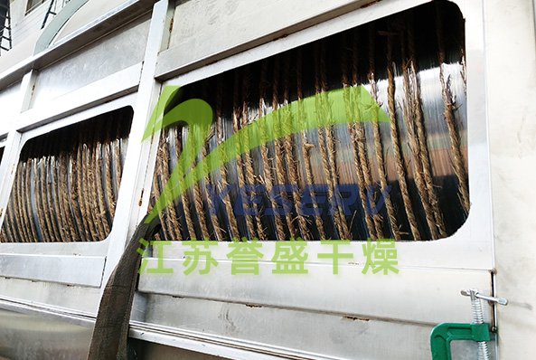 滾筒刮板干燥機-生產現場